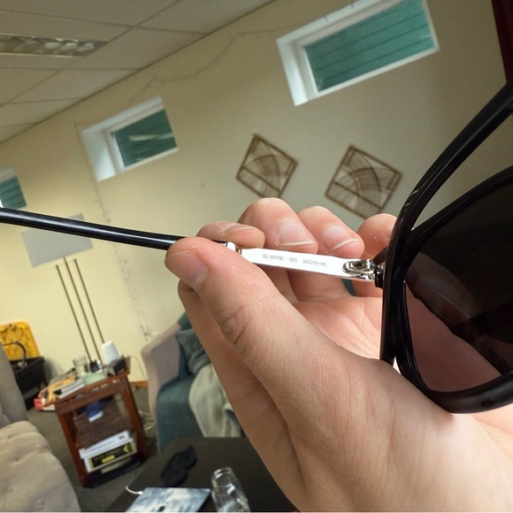 YSL Sunnies - Picture 9 of 11